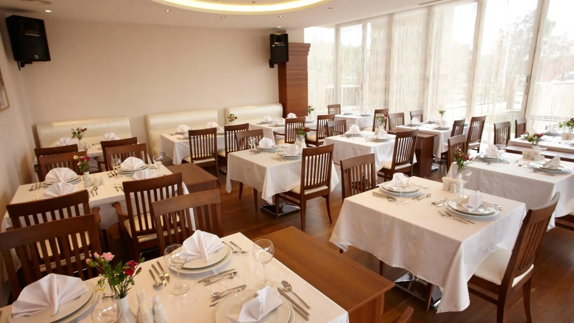 dovsOtel Manisa 3*,